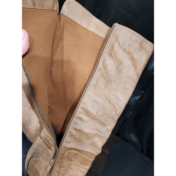 NEW Journee Carver Tan Knee-High Boots In Wide Calf/Sz. 9 - Picture 9 of 11